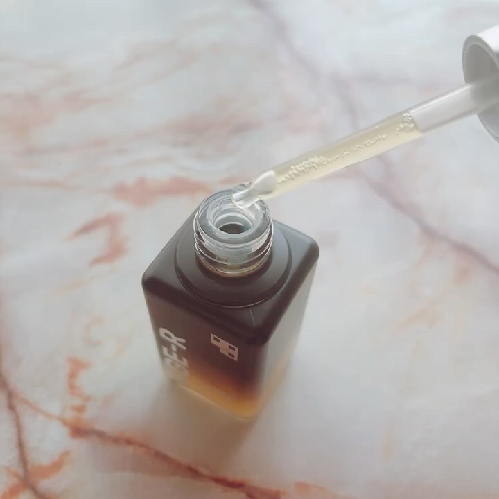 グルタチオングロウアンプル/MEDICUBE/美容液を使ったクチコミ（3枚目）