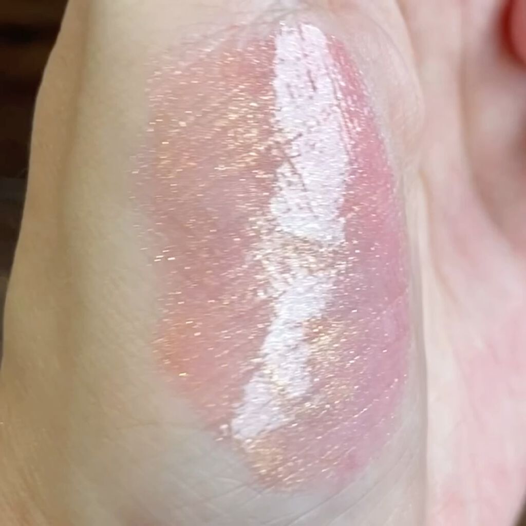 キラティントグロス/WHOMEE/リップティントの動画クチコミ1つ目