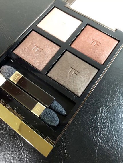 アイ カラー クォード/TOM FORD BEAUTY/アイシャドウパレットの人気ショート動画