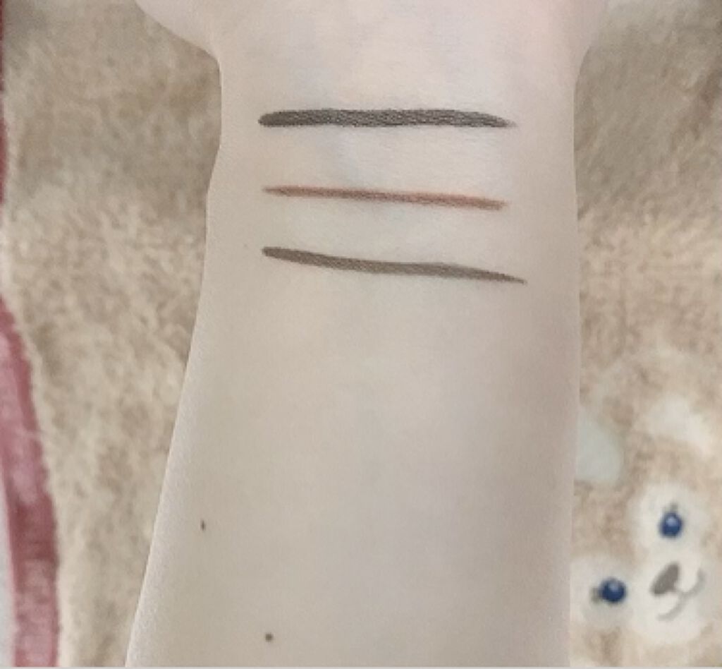 ラブ・ライナー リキッドアイライナー グリッターコレクション2/ラブ・ライナー/リキッドアイライナーの動画クチコミ5つ目