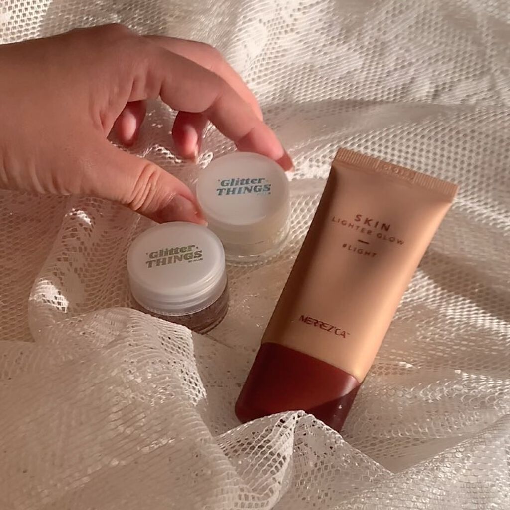 GLITTER THINGS/GLITTER THINGS/リキッドアイシャドウの動画クチコミ1つ目