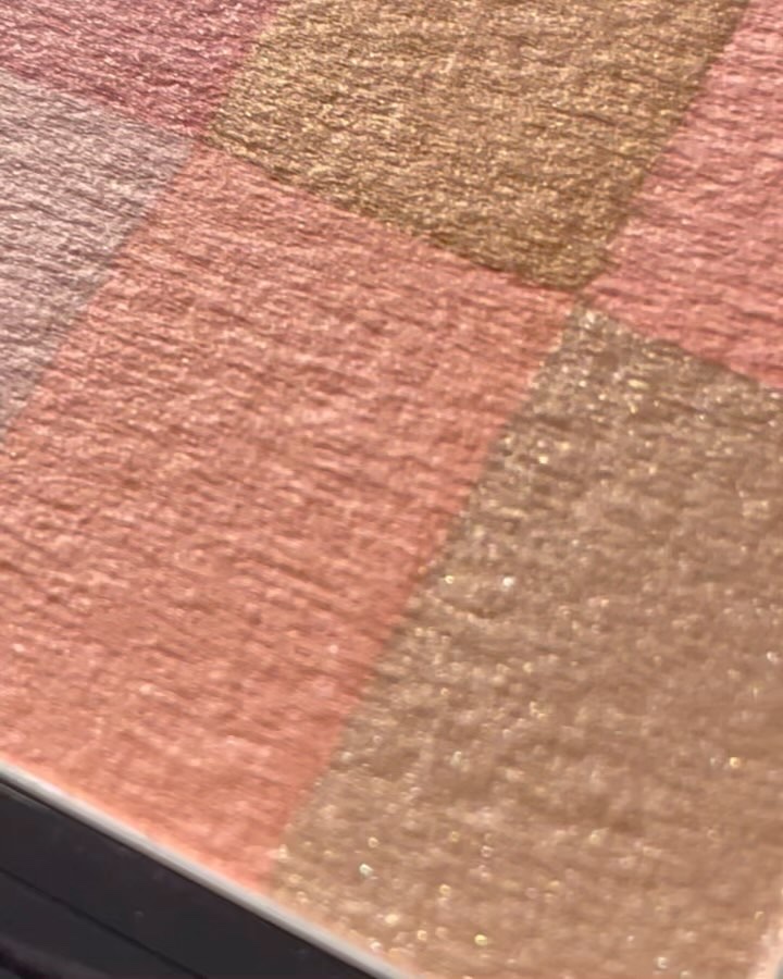 ブライトニング ブリック/BOBBI BROWN/パウダーチークを使ったクチコミ（3枚目）