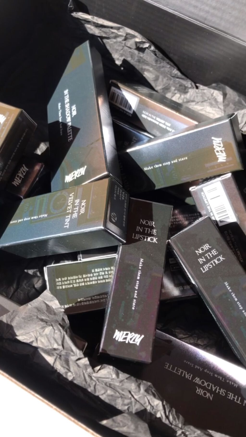 ノワール イン ザ シャドウパレット/MERZY/アイシャドウパレットを使ったクチコミ（1枚目）