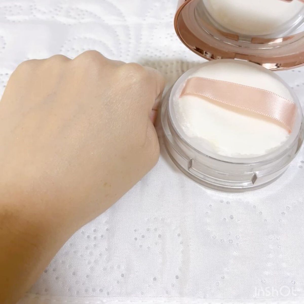 SC モイストパウダー/マーシュ・フィールド/ルースパウダーの動画クチコミ4つ目