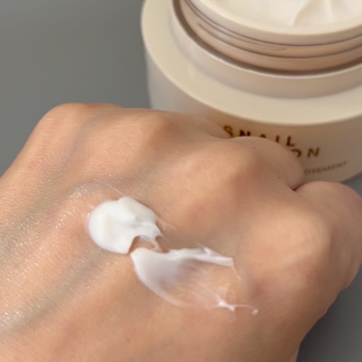 スネイルソリューションクリーム/ネイチャーリパブリック/フェイスクリームを使ったクチコミ（2枚目）