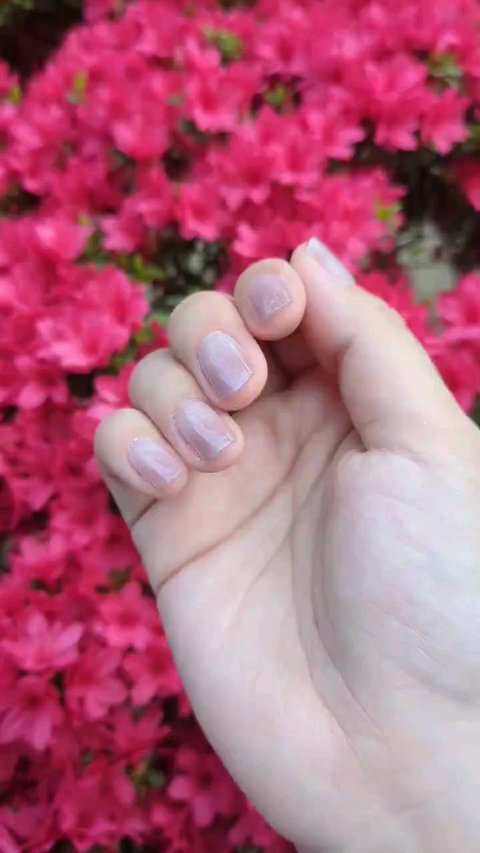 セミキュアジェルネイル（ハンド）/ohora/ネイルシールの動画クチコミ4つ目