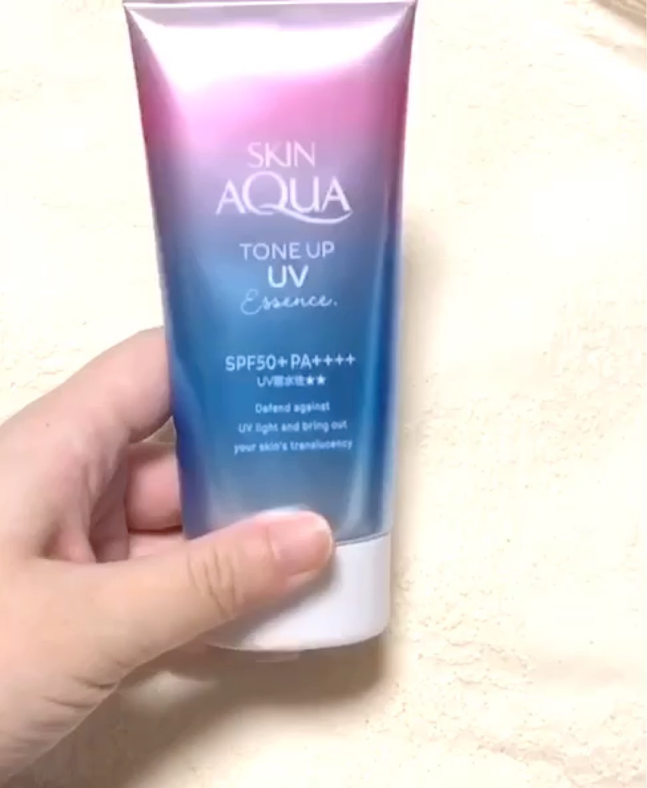 スキンアクア トーンアップUVエッセンス ラベンダー/スキンアクア/日焼け止めクリームを使ったクチコミ（3枚目）