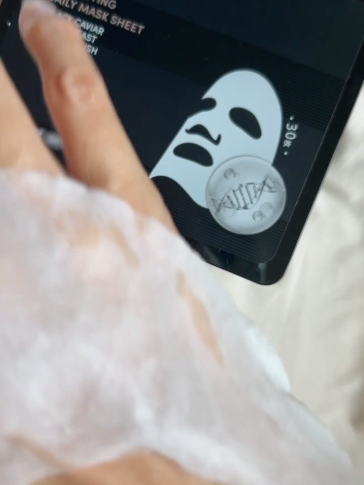ブラックPDRN デイリーシートマスク/ネイチャーリパブリック/シートマスク・パックを使ったクチコミ（3枚目）