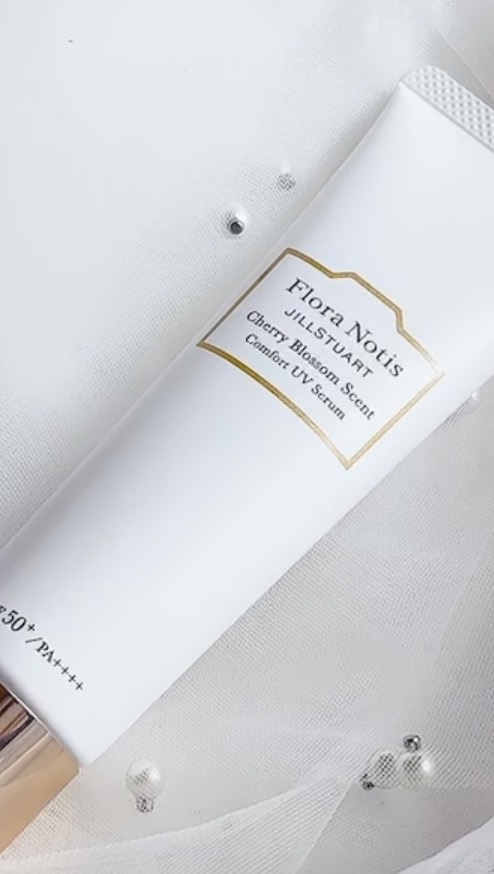 フローラノーティス ジルスチュアート チェリーブロッサム　コンフォートUVセラム/Flora Notis JILL STUART/日焼け止めジェルの人気ショート動画