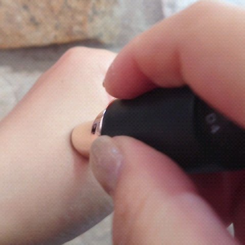 ルージュデコルテ　クリームグロウ 22G raspberry praline/DECORTÉ/口紅を使ったクチコミ（3枚目）