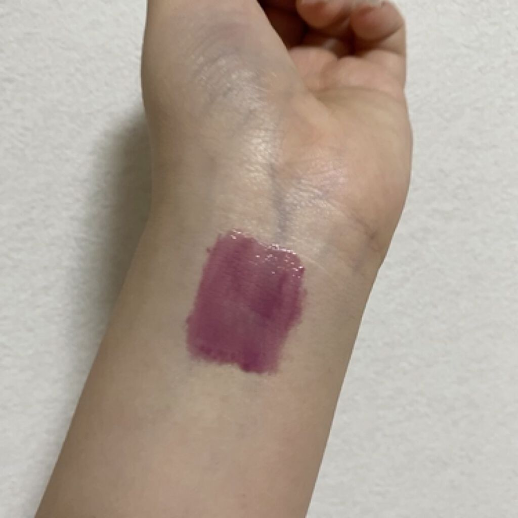 ローズ・パーフェクト・リキッド/GIVENCHY/口紅の動画クチコミ1つ目