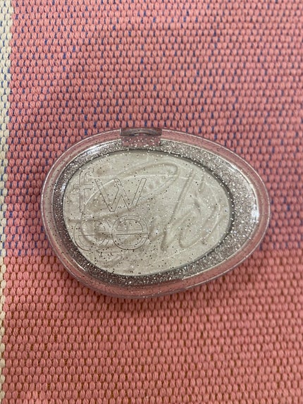 フィー グリッツストーンハイライター/fwee/パウダーハイライトの人気ショート動画