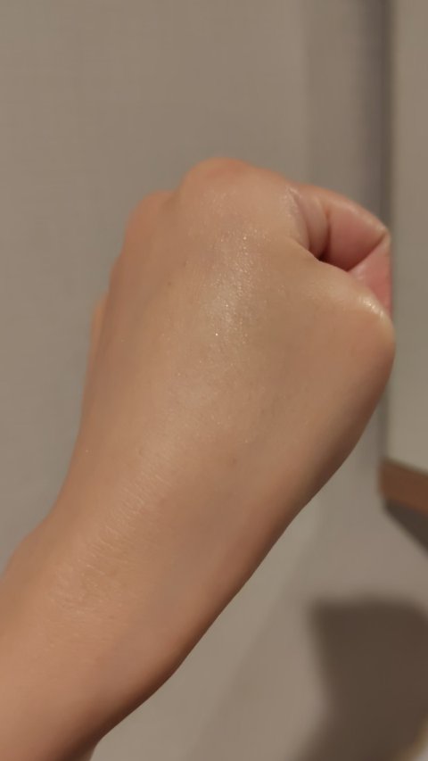 モイストラボ　トーンアップ下地/Moist Labo/化粧下地を使ったクチコミ（3枚目）