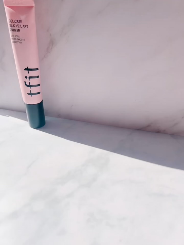 デリケートシルクベールアートプライマー/TFIT/化粧下地を使ったクチコミ（2枚目）
