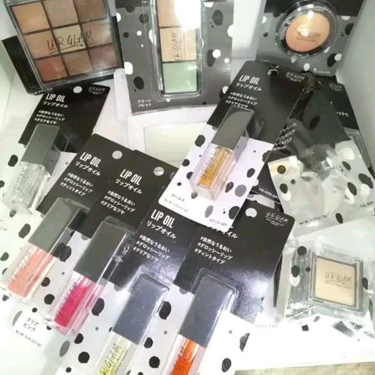 UR GLAM　LIP OIL/U R GLAM/リップグロスを使ったクチコミ（1枚目）