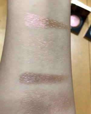 リュクス アイシャドウ マルチクロム 01 インカンデスント/BOBBI BROWN/シングルアイシャドウを使ったクチコミ（3枚目）