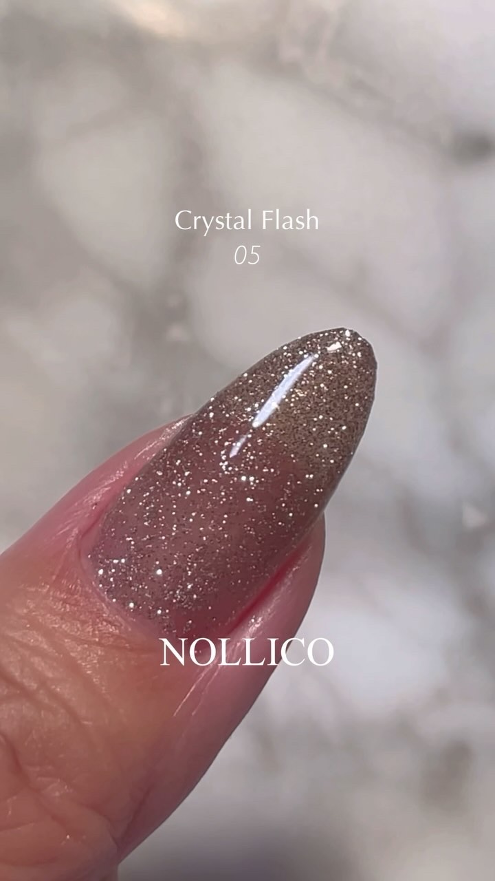 クリスタルフラッシュ/ネイル工房/ジェルネイルの動画クチコミ3つ目