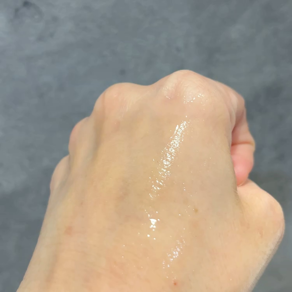 リコリスアンプル/I'm from/美容液の動画クチコミ1つ目