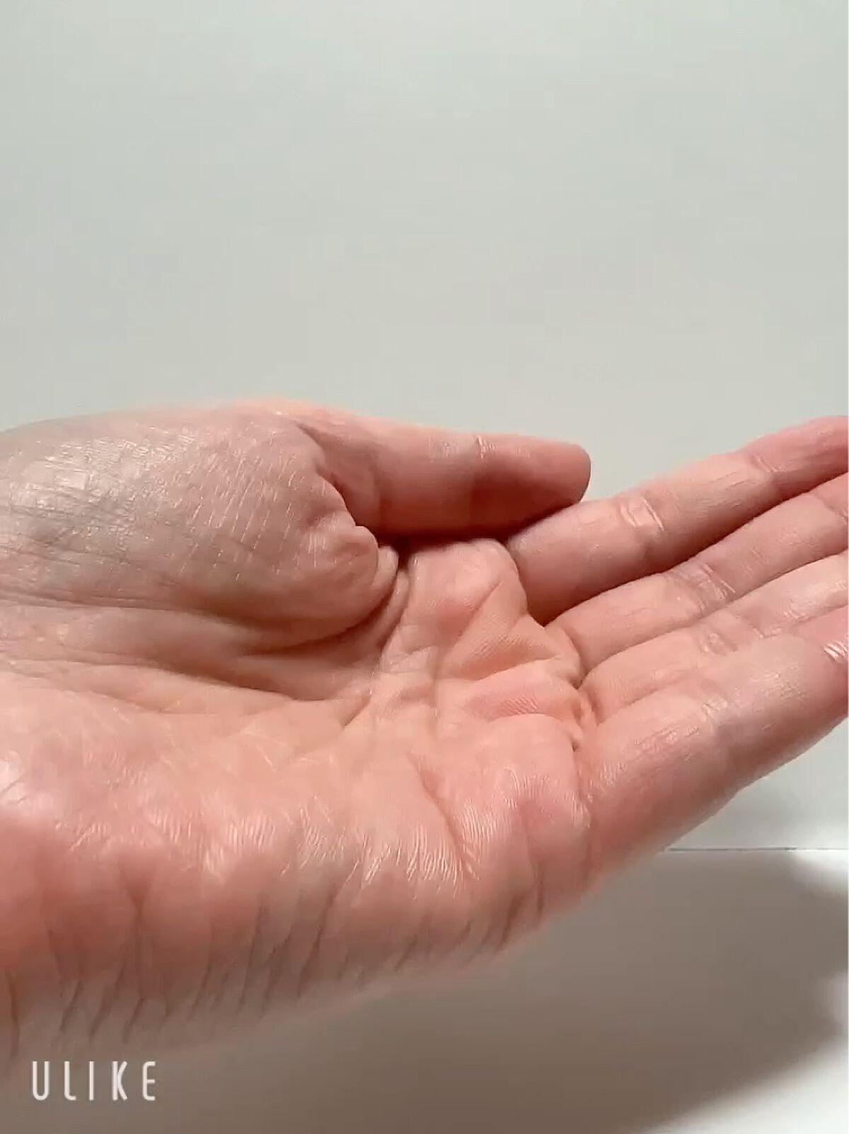 インテンスモイスチャー シャンプー／コンディショニングトリートメント/モロッカンオイル/サロンシャンプーの動画クチコミ4つ目