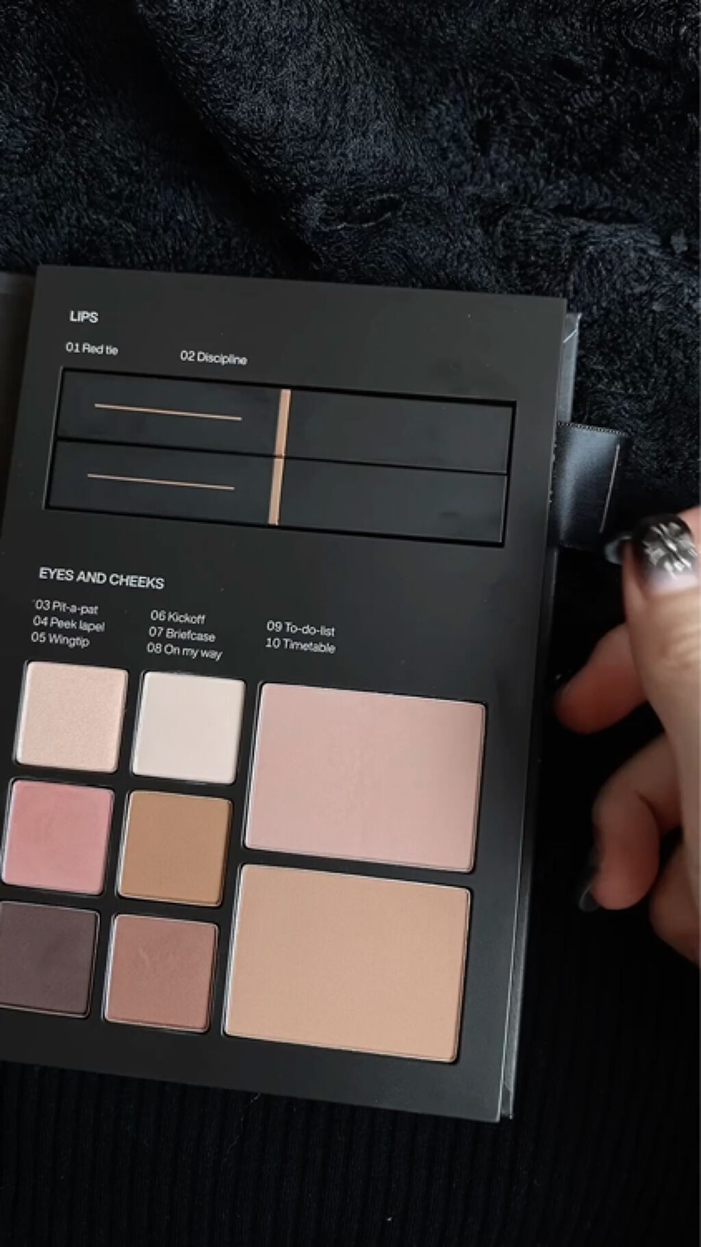 Makeup Book Issue  メイクアップブックイッシュ/Matièr/メイクアップキットの動画クチコミ1つ目