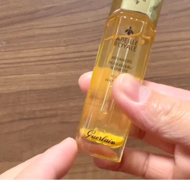 アベイユ ロイヤル アドバンスト ウォータリーオイル/GUERLAIN/美容液を使ったクチコミ（3枚目）