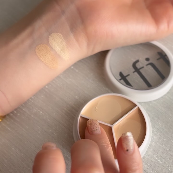 カバーアッププロコンシーラー/TFIT/パレットコンシーラーを使ったクチコミ（3枚目）