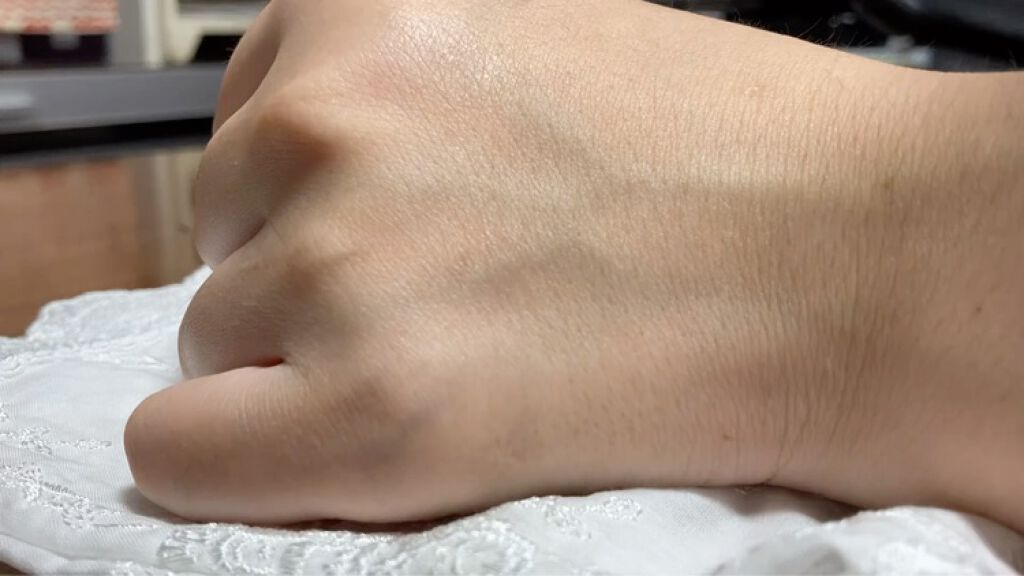 アルーチェルーチェ クッションチーク/Aluce luce/ジェル・クリームチークを使ったクチコミ（3枚目）