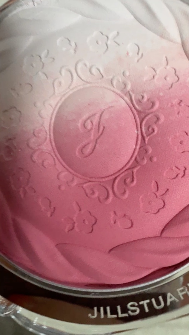 ジルスチュアート　パステルペタル ブラッシュ/JILL STUART/パウダーチークの動画クチコミ5つ目