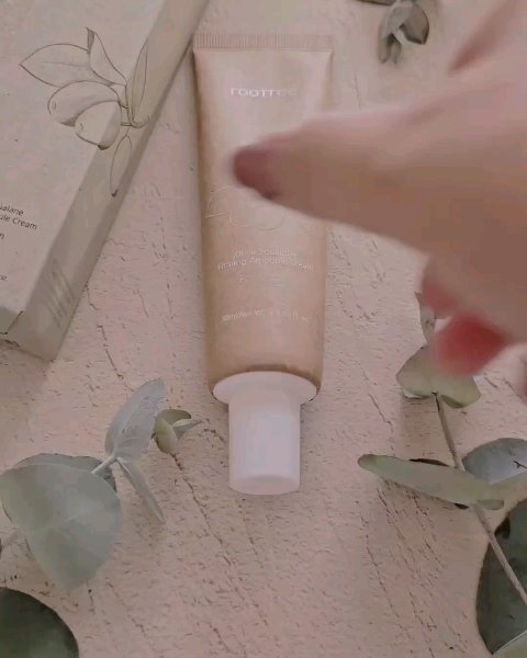 オリーブスクアランファーミングアンプルクリーム/rooTree/フェイスクリームを使ったクチコミ（3枚目）