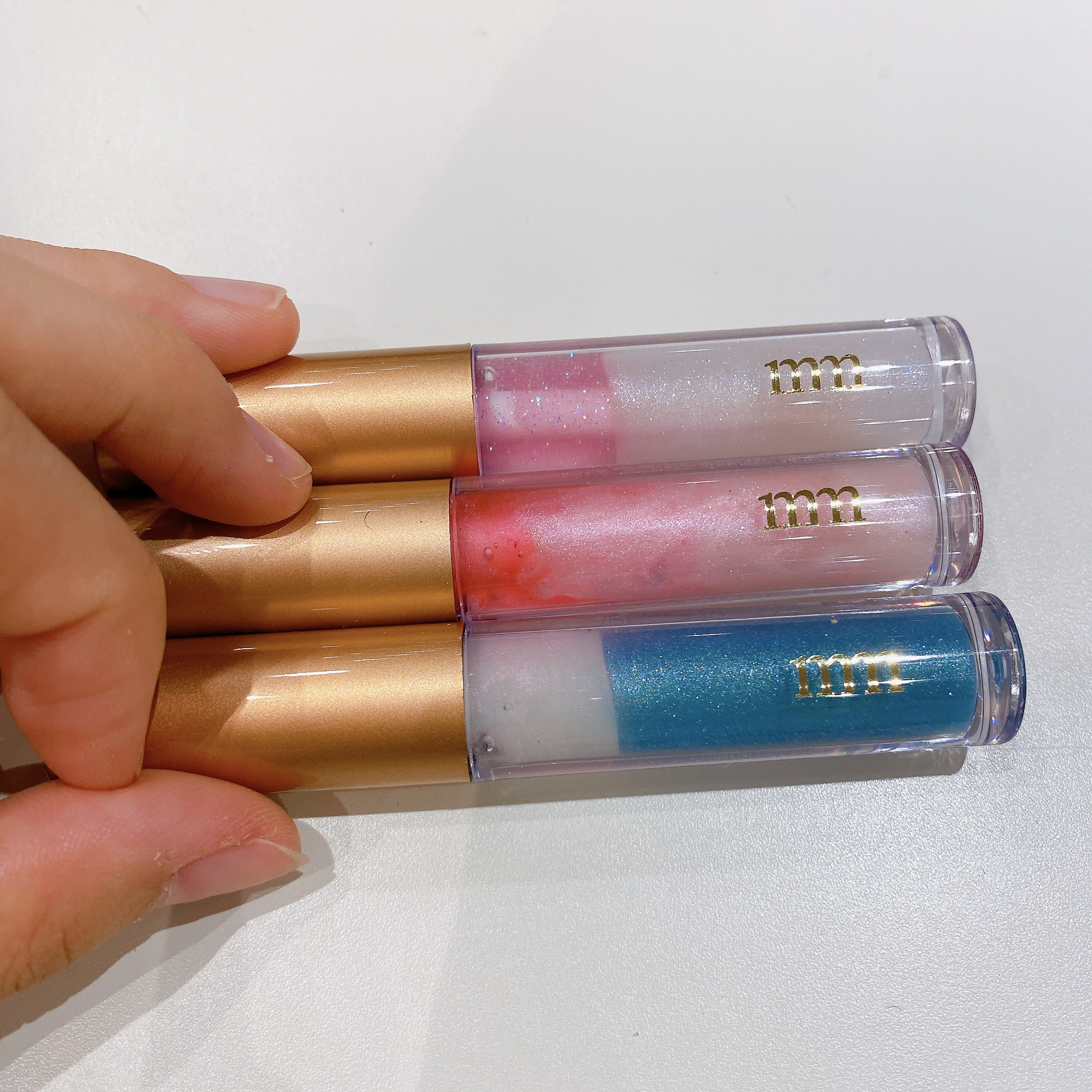 ピュアラメグロス/ビューティーワールド/リップグロスの動画クチコミ1つ目