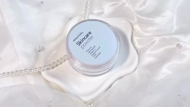 スキンケアパウダー/ミツハダ/ルースパウダーの動画クチコミ1つ目