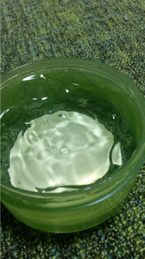 マイルド＆モイスチャーアロエジェル/ネイチャーリパブリック/ボディローションを使ったクチコミ（2枚目）