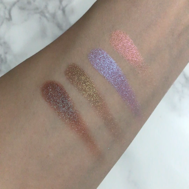 DUOCHROME EYESHADOW/MAKEUP GEEK/アイシャドウパレットの動画クチコミ1つ目