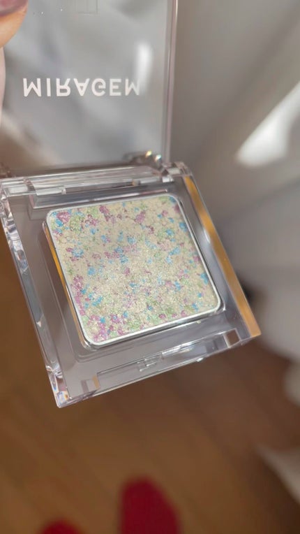 グリッタースプリンクルアイズ/MIRAGEM/グリッターを使ったクチコミ(1枚目)