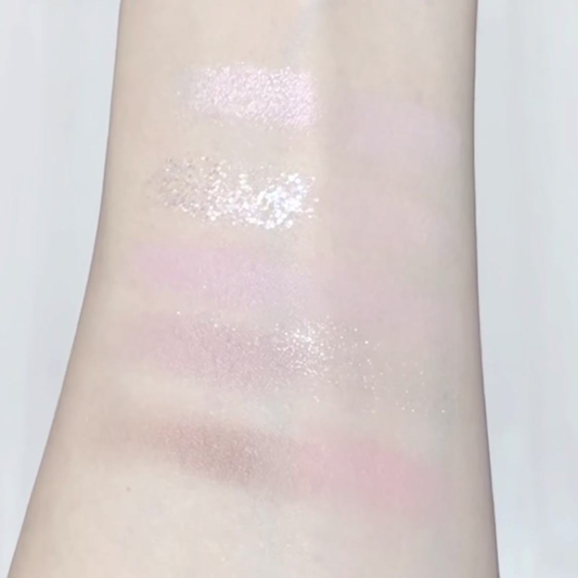 MDショールモーメント アイシャドウパレット/mude./アイシャドウパレットの動画クチコミ4つ目