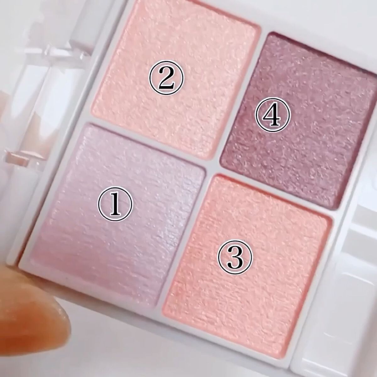 シルキースフレアイズ/キャンメイク/アイシャドウパレットを使ったクチコミ（3枚目）