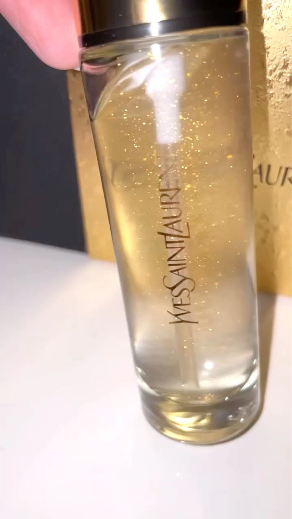 ラディアント タッチ ブラープライマー/YVES SAINT LAURENT BEAUTE/化粧下地を使ったクチコミ（2枚目）