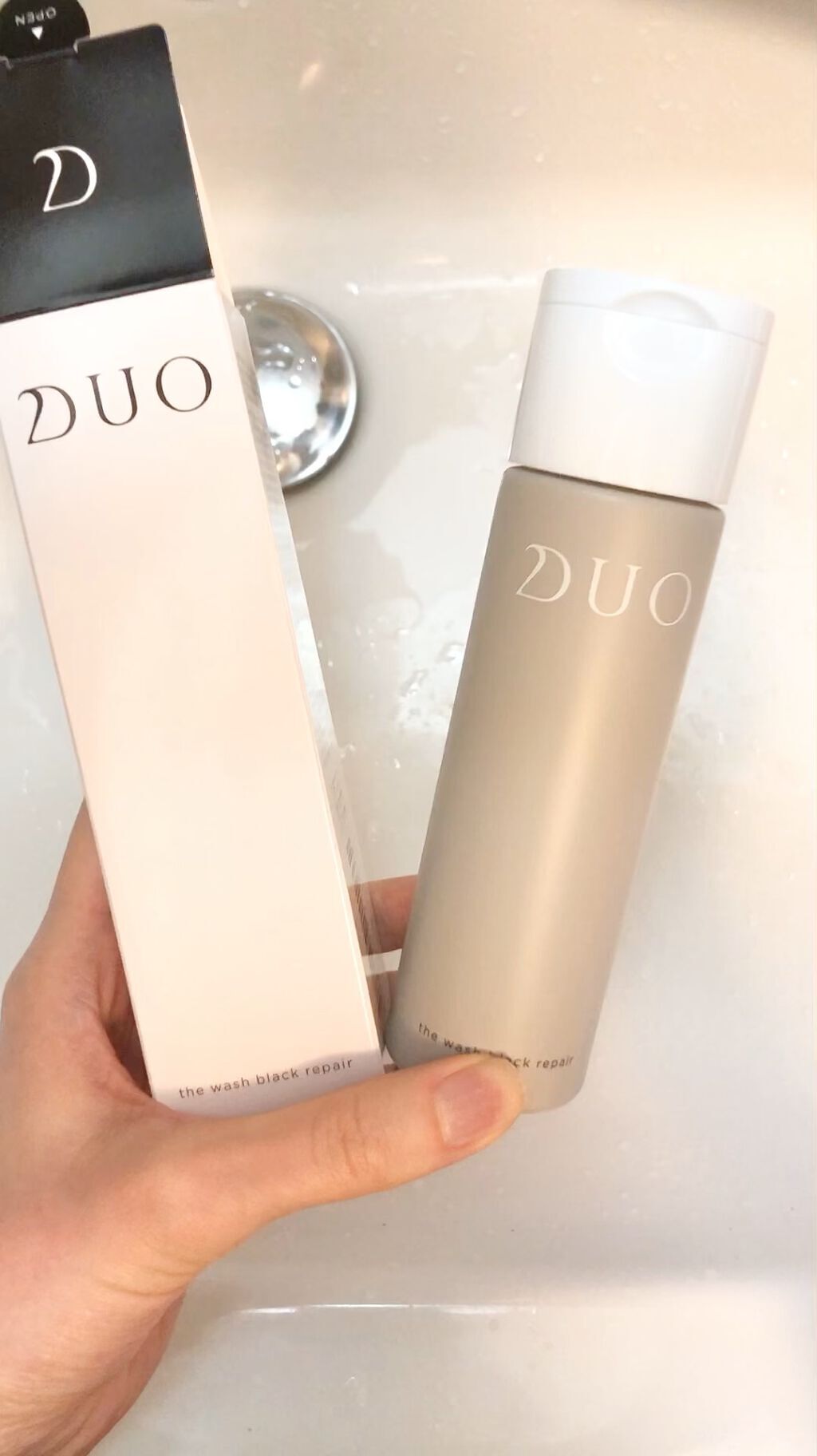 デュオ ザ ウォッシュ ブラックリペア/DUO/洗顔パウダーの動画クチコミ3つ目