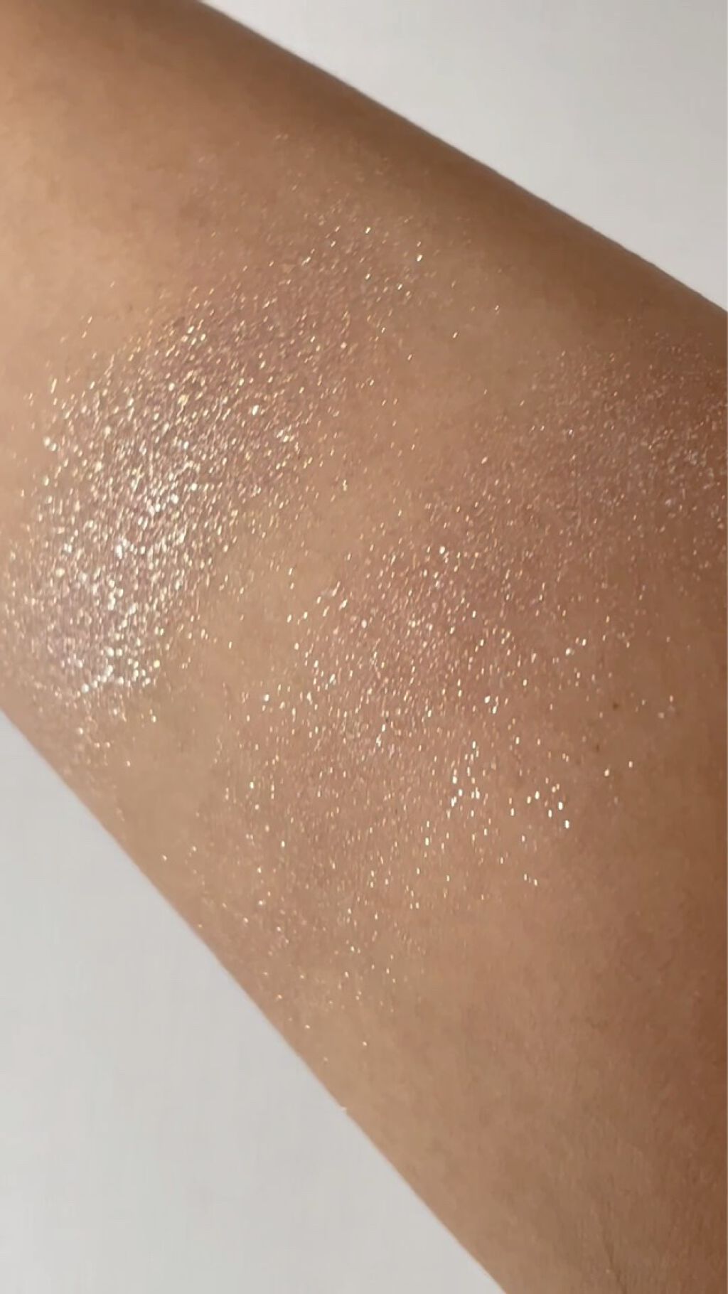 リュクスアイシャドウ/BOBBI BROWN/単色アイシャドウを使ったクチコミ（2枚目）