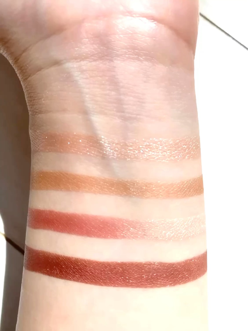 モイスチャー グレイズ リップスティック/SUQQU/口紅の動画クチコミ1つ目