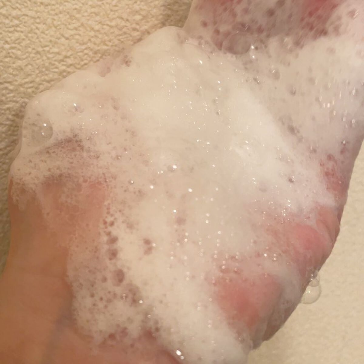 ニベア エンジェルスキン ボディウォッシュ フラワー＆ピーチの香り/ニベア/ボディソープの動画クチコミ3つ目