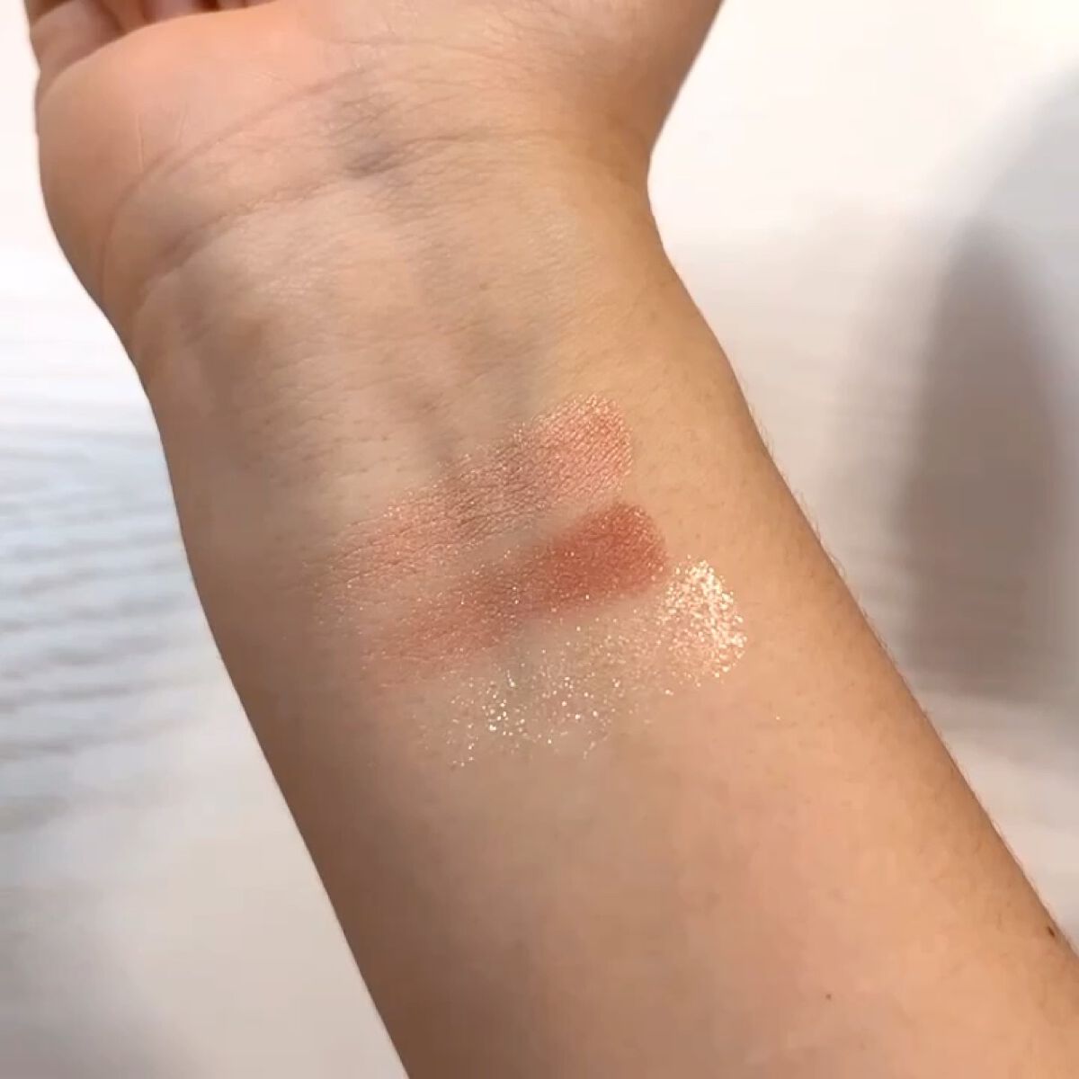 ジューシーピュアアイズ/キャンメイク/アイシャドウパレットを使ったクチコミ（3枚目）