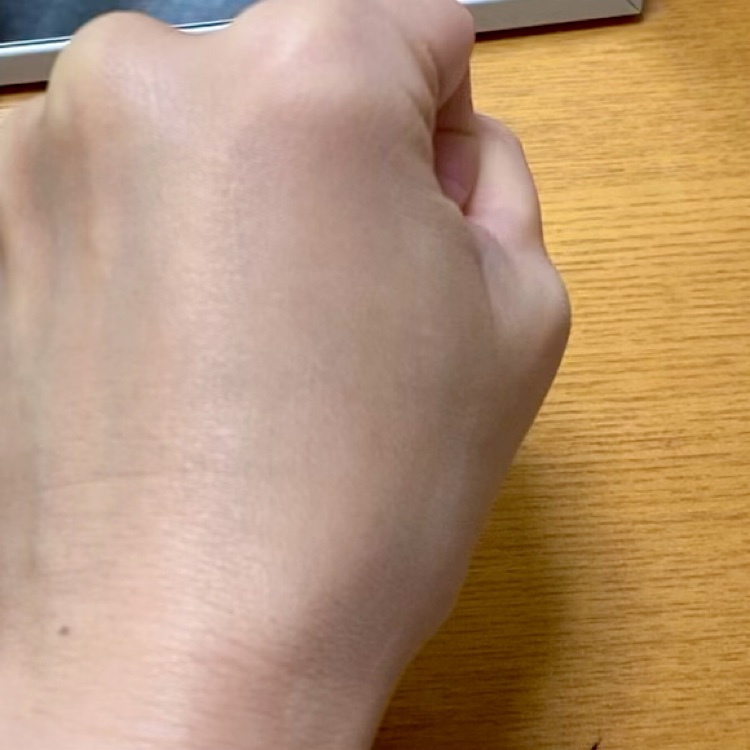 エクシア ベアヴィジョン ファンデーション/ALBION/リキッドファンデーションの動画クチコミ4つ目