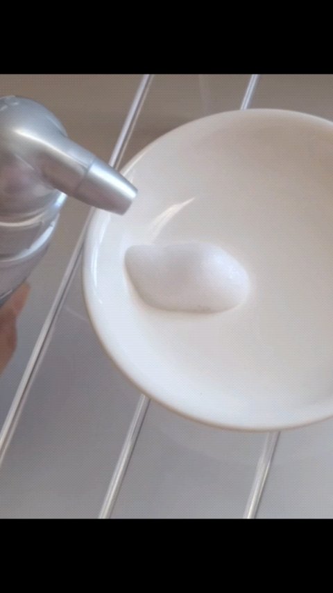 ピュオーラ 泡で出てくる洗口液 クリアミント【医薬部外品】/ピュオーラ/マウスウォッシュ・スプレーの動画クチコミ1つ目