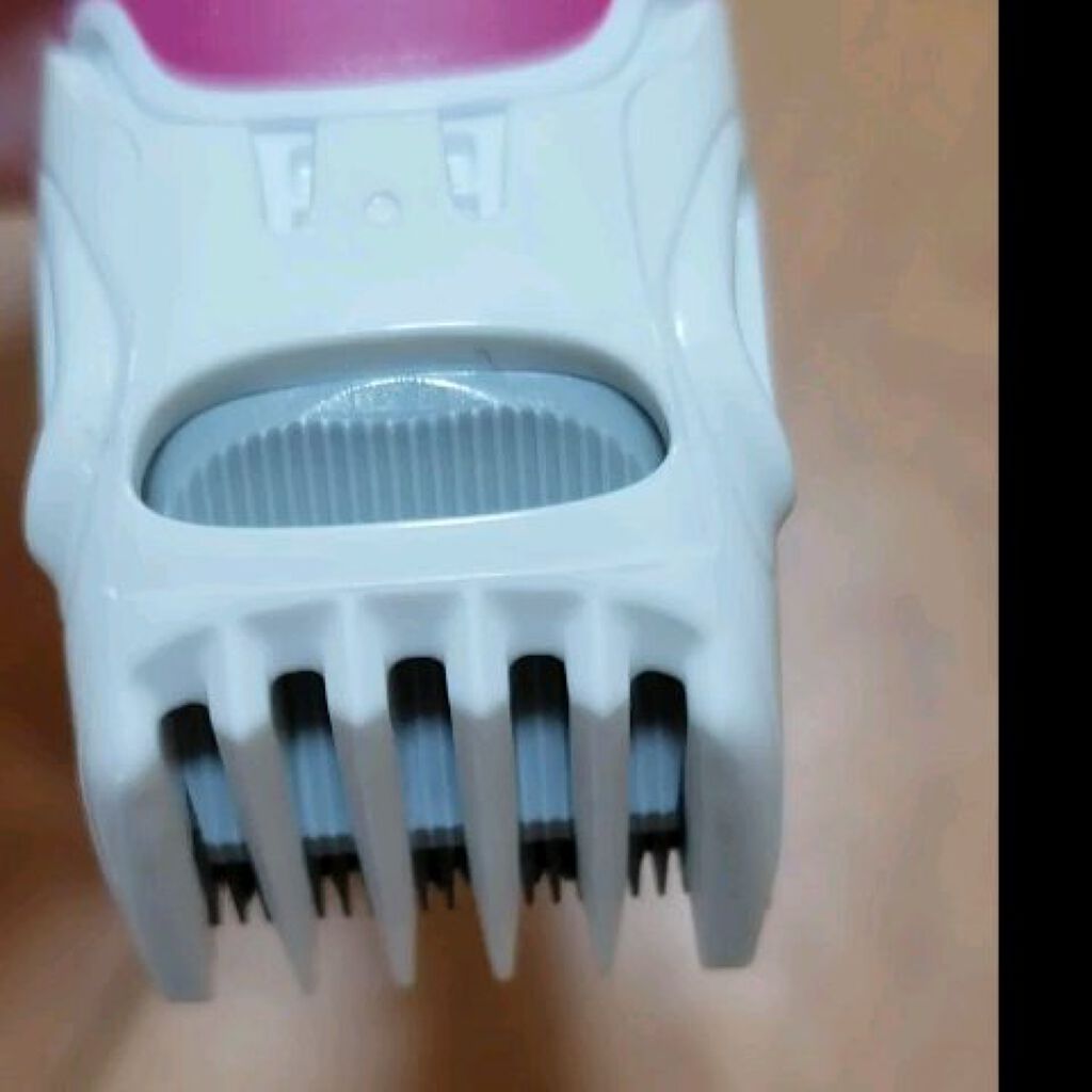 ハイドロシルク トリムスタイル ホルダー （刃付き）/ハイドロシルク/シェーバーを使ったクチコミ（3枚目）