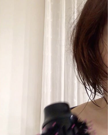 ボリューマイザーヘアードライヤーブラシ/REVLON/ストレートアイロンの動画クチコミ2つ目