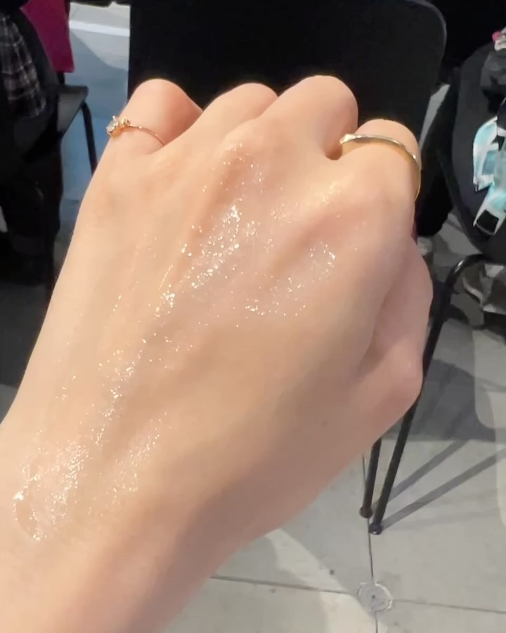 クレ・ド・ポー ボーテ ル・セラム/クレ・ド・ポー ボーテ/美容液を使ったクチコミ（3枚目）