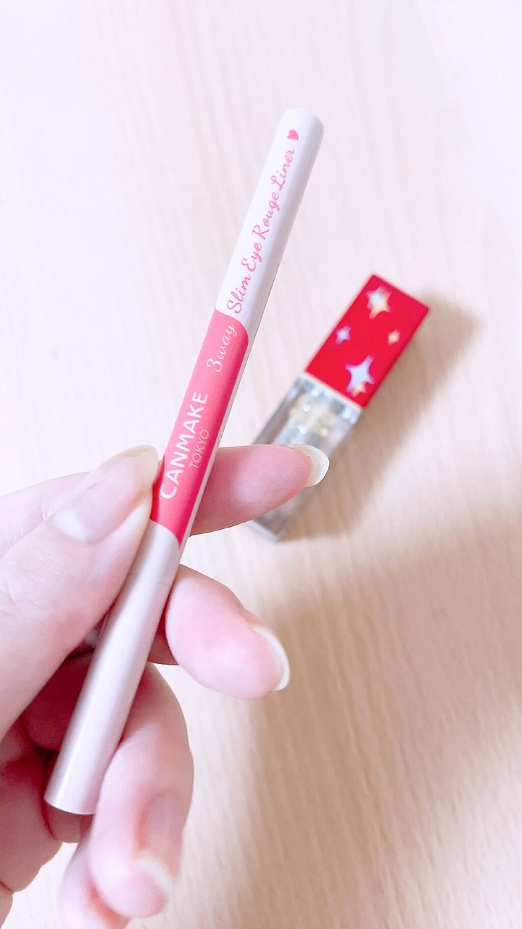 Cherry Love グリッター リキッドアイシャドウ P04 Shining Star/FlowerKnows/グリッターを使ったクチコミ（1枚目）