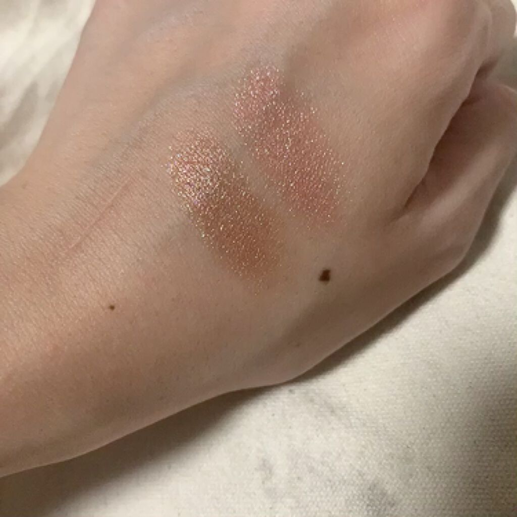 プリズム エアー シャドウ/CLIO/単色アイシャドウを使ったクチコミ（3枚目）