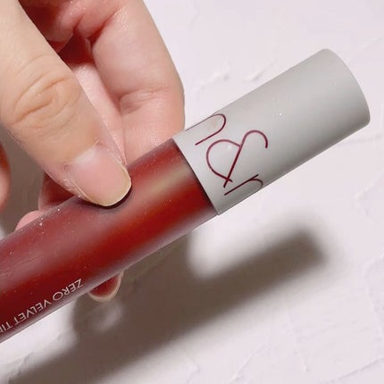 ゼロベルベットティント/rom&nd/リップティントの人気ショート動画